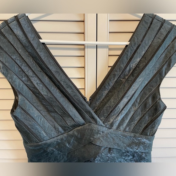 Cache dress - Picture 9 of 9